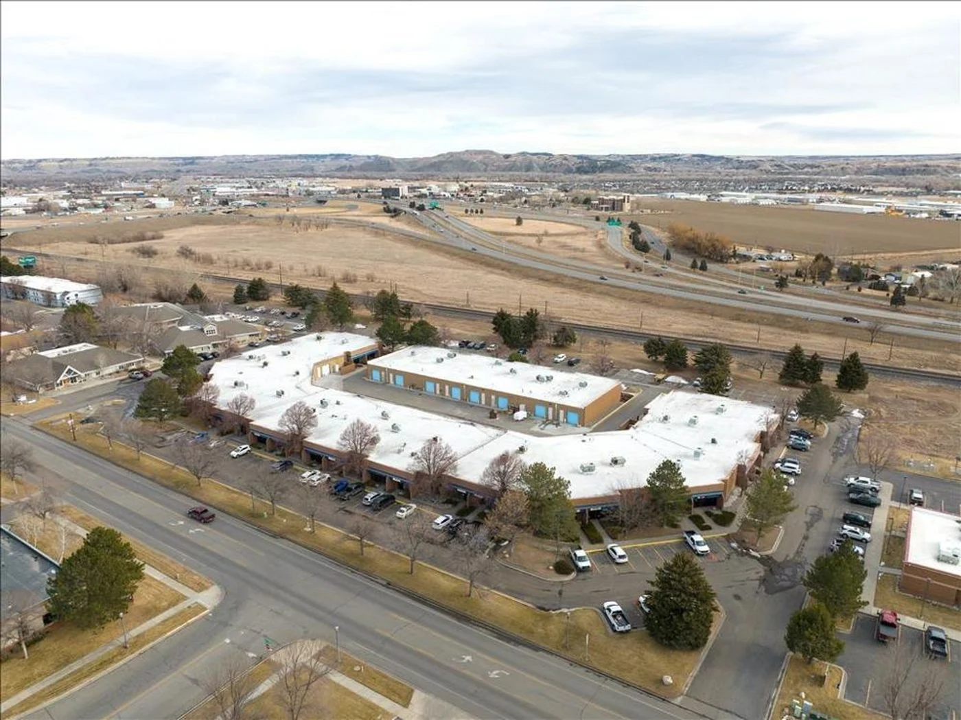 Photo 3 of 2110 Overland Ave, Billings, MT 59102