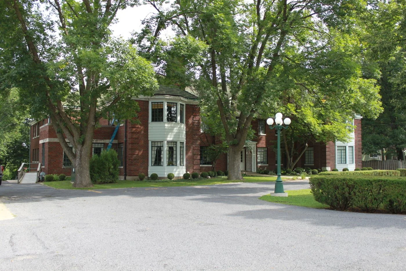 Photo-2 of 2619 W Heading Ave, West Peoria, IL 61604