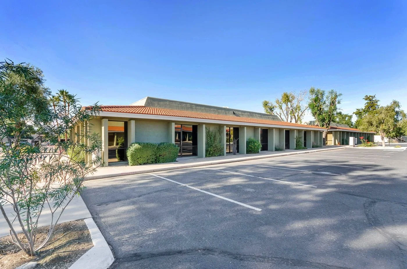 Photo-1 of 8607 N 59th Ave, Glendale, AZ 85302