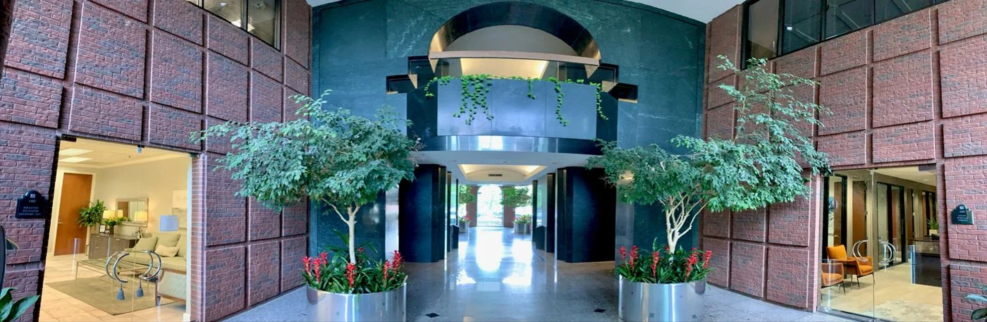 Photo 2 of 6425 Youree Dr, Shreveport, LA 71105