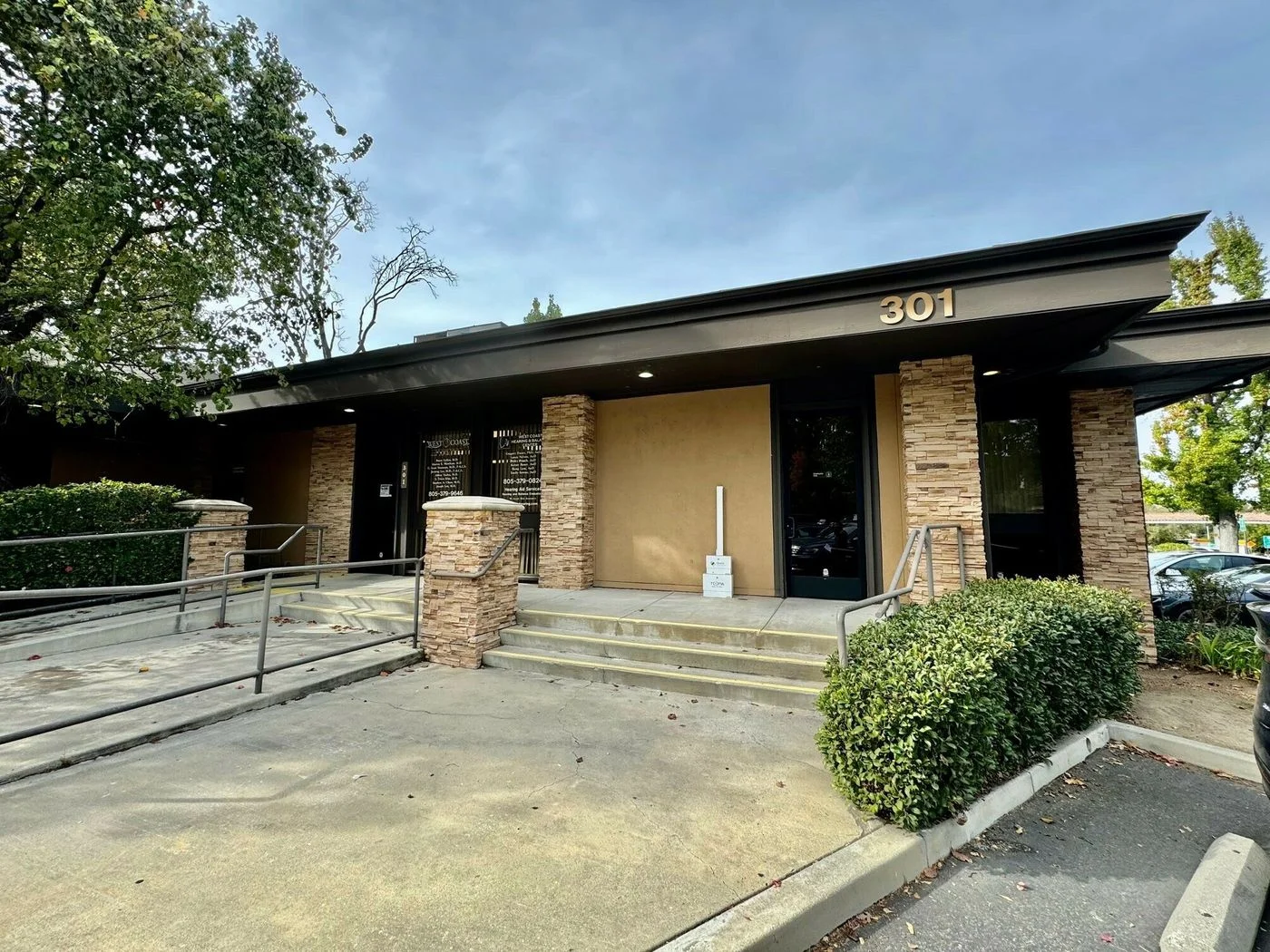 Photo 1 of 301-343 S Moorpark Rd, Thousand Oaks, CA 91361