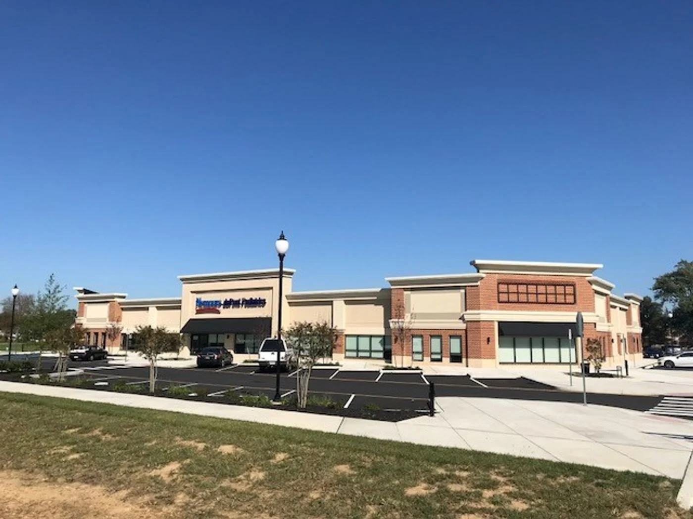 Photo 2 of 201 Towne Centre Dr, Dover, DE 19904