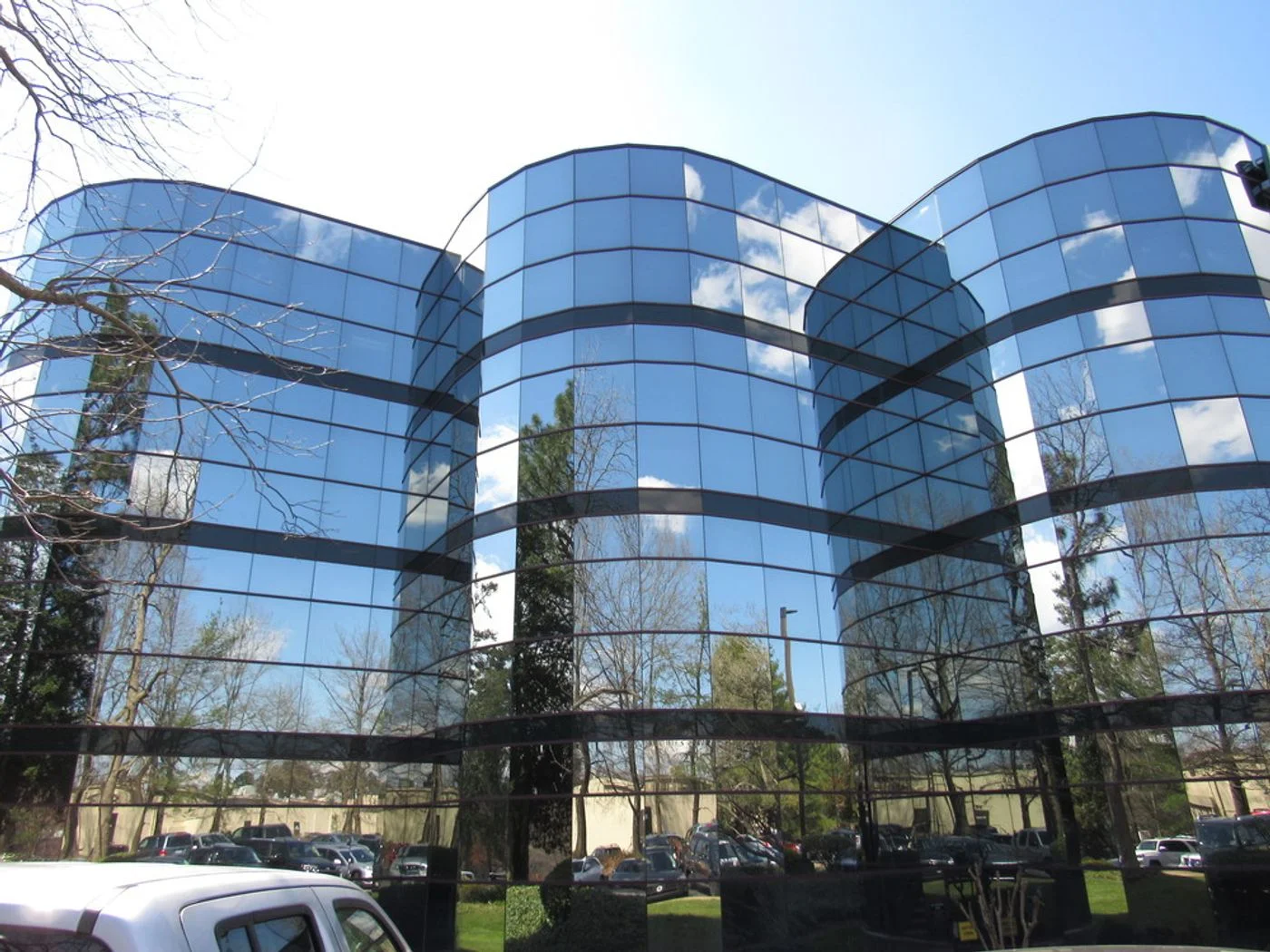 Photo 2 of 2840 Plaza Pl, Raleigh, NC 27612