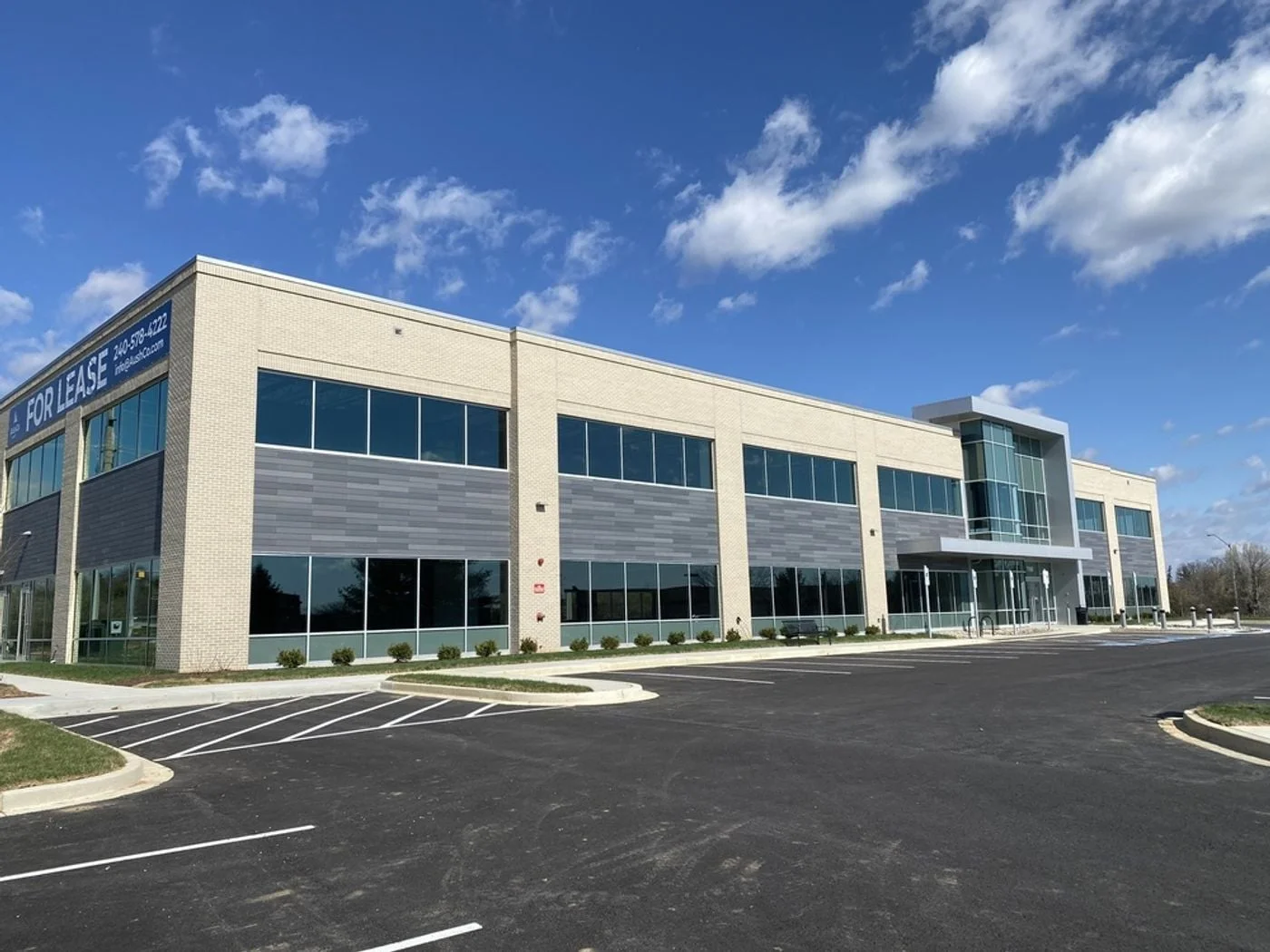 Photo 2 of 7100 Guilford Dr, Frederick, MD 21704