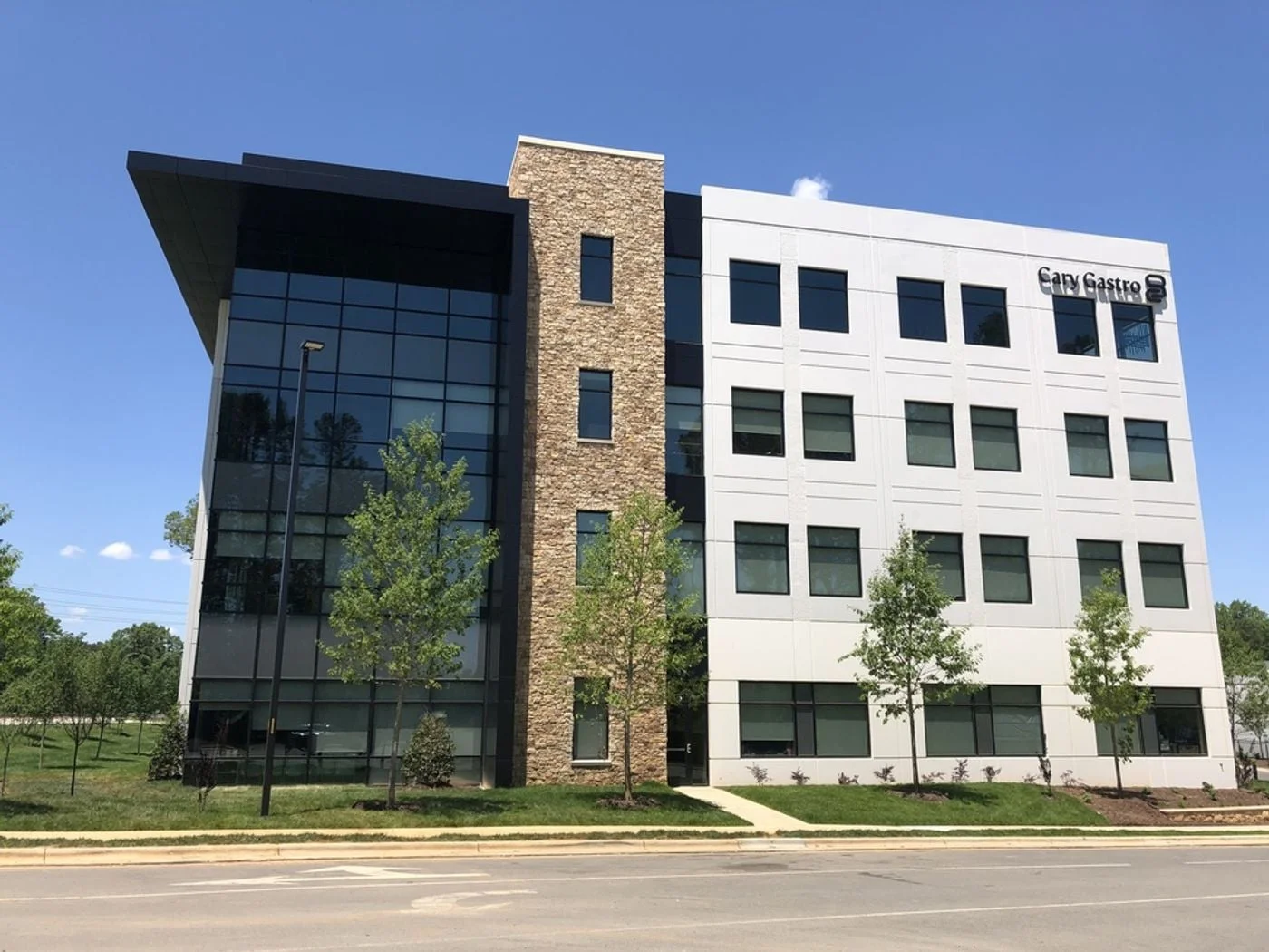 Photo 2 of 115 Kildaire Park Dr, Cary, NC 27518