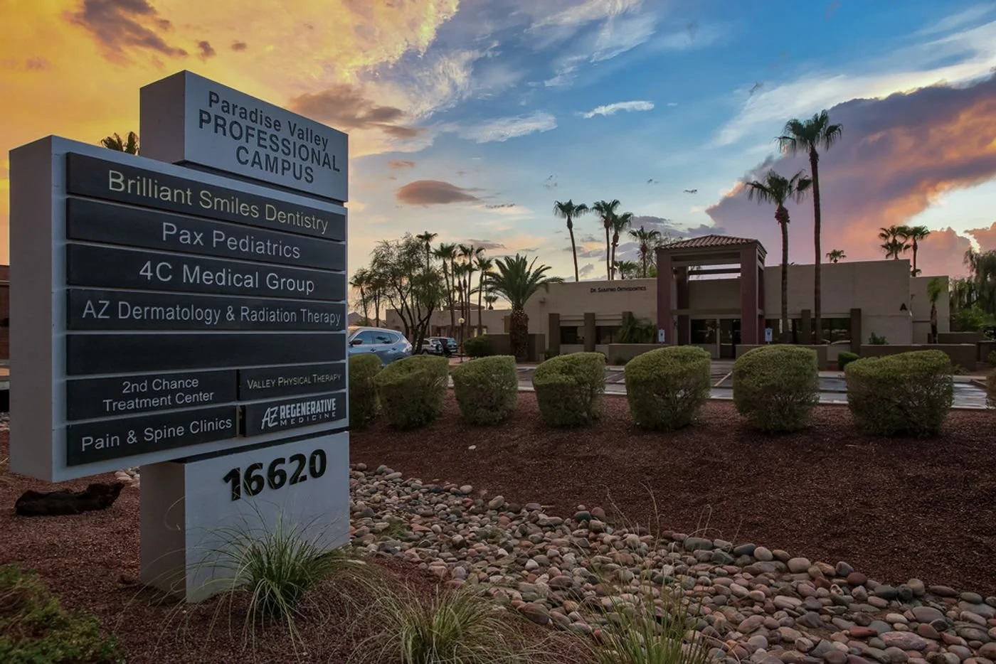 Photo-1 of 16620 N 40th St, Phoenix, AZ 85032