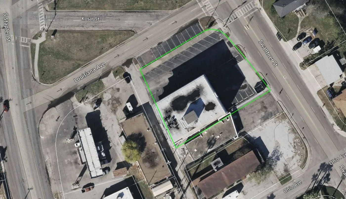 Photo 2 of 1001 Louisiana Ave, Corpus Christi, TX 78404