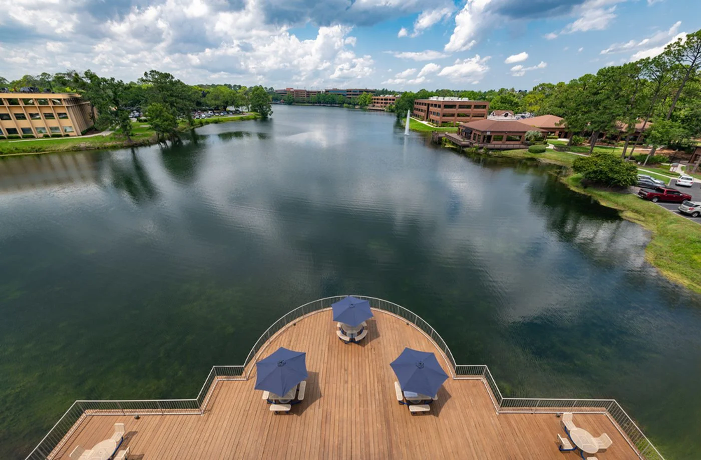 Photo 3 of 7915 Baymeadows Way, Jacksonville, FL 32256