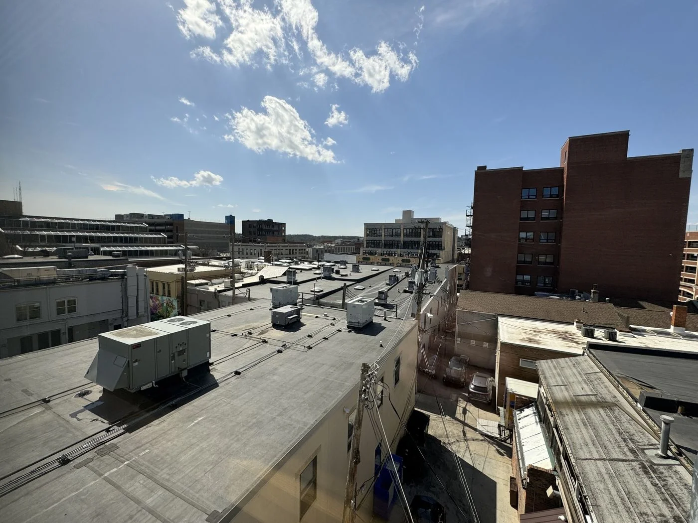 Photo 3 of 206 S 5th Ave, Ann Arbor, MI 48104