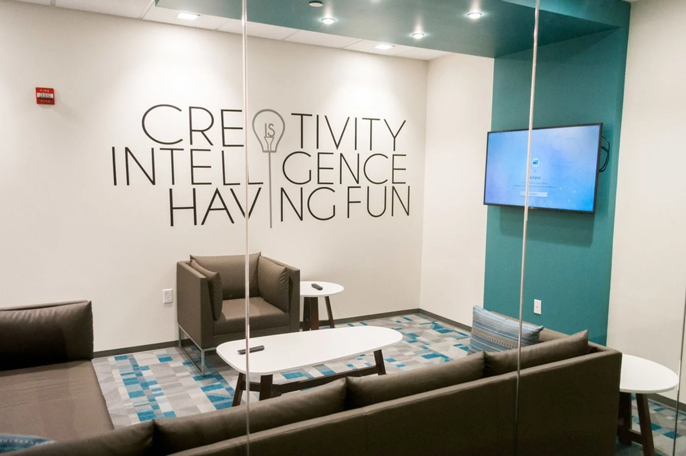 Photo 1 of 10701 Parkridge Blvd, Herndon, VA 20191