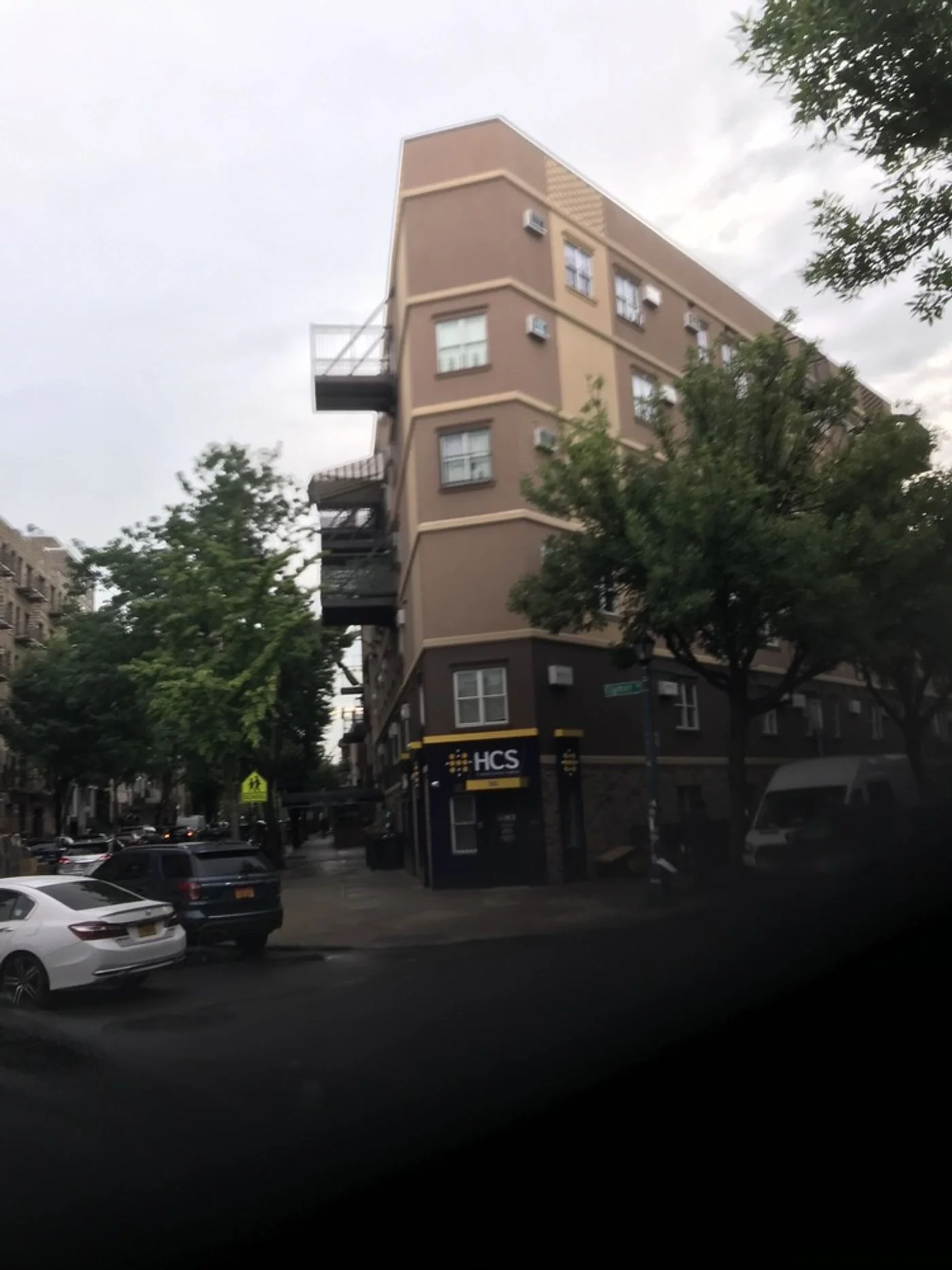 Photo-1 of 185 Clymer St, Brooklyn, NY 11211