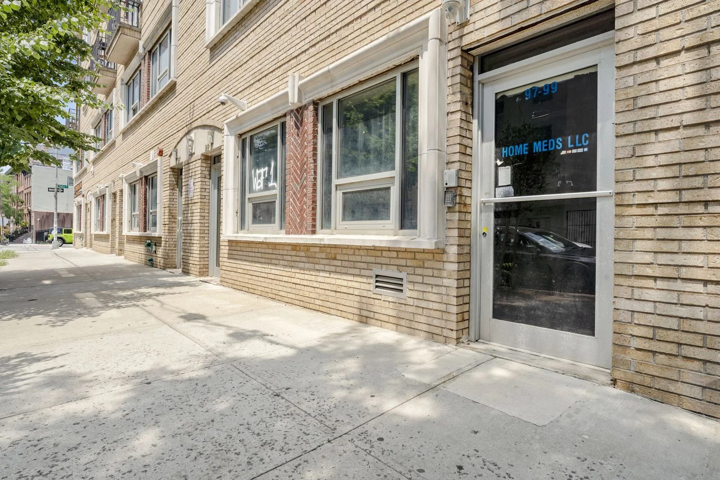 Photo-3 of 305 Berry St, Brooklyn, NY 11249