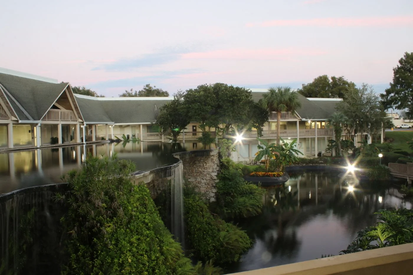 Photo 1 of 1515 E Silver Springs Blvd, Ocala, FL 34470