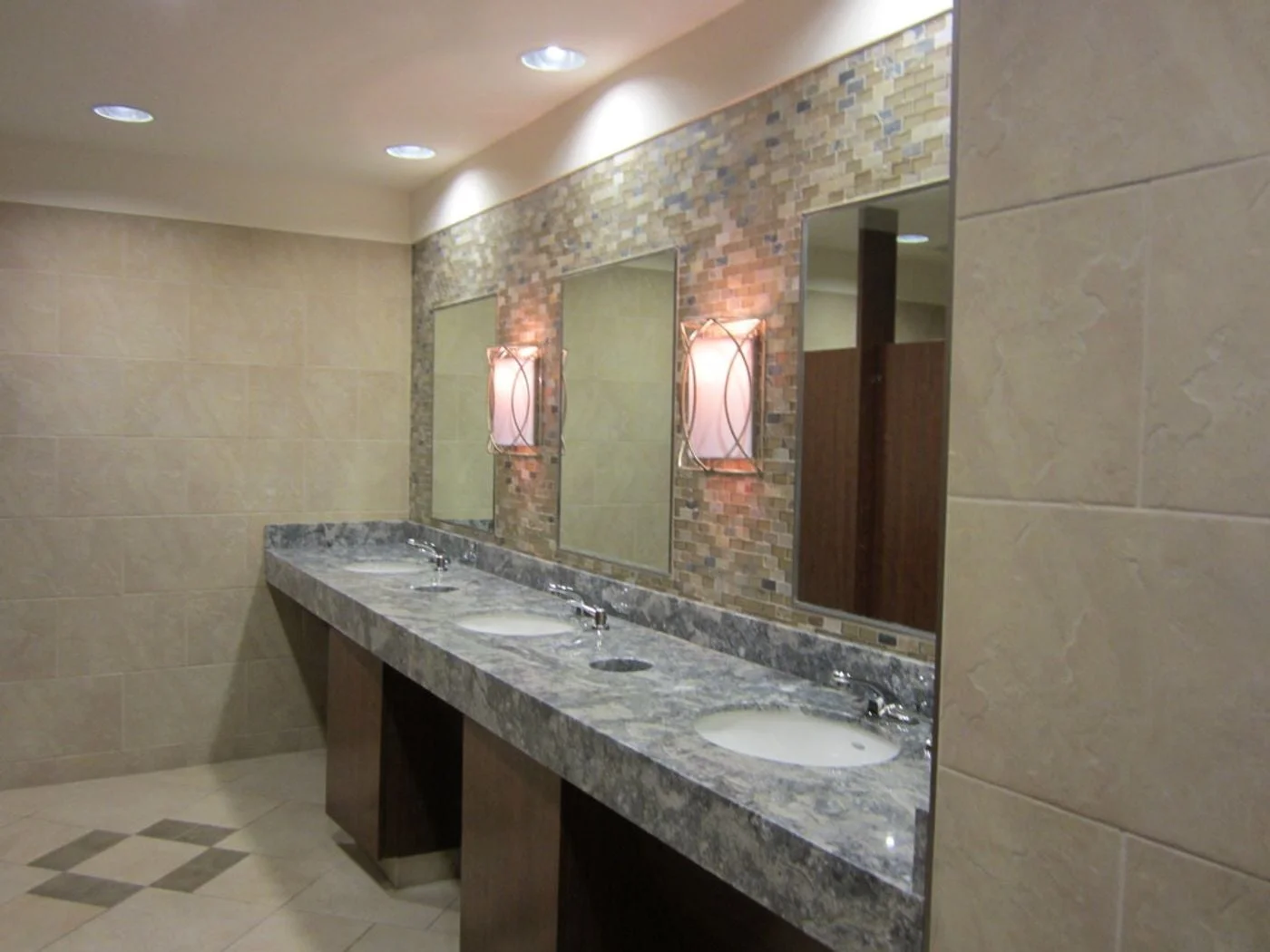 Photo 3 of 15600 NW 67th Ave, Miami Lakes, FL 33014