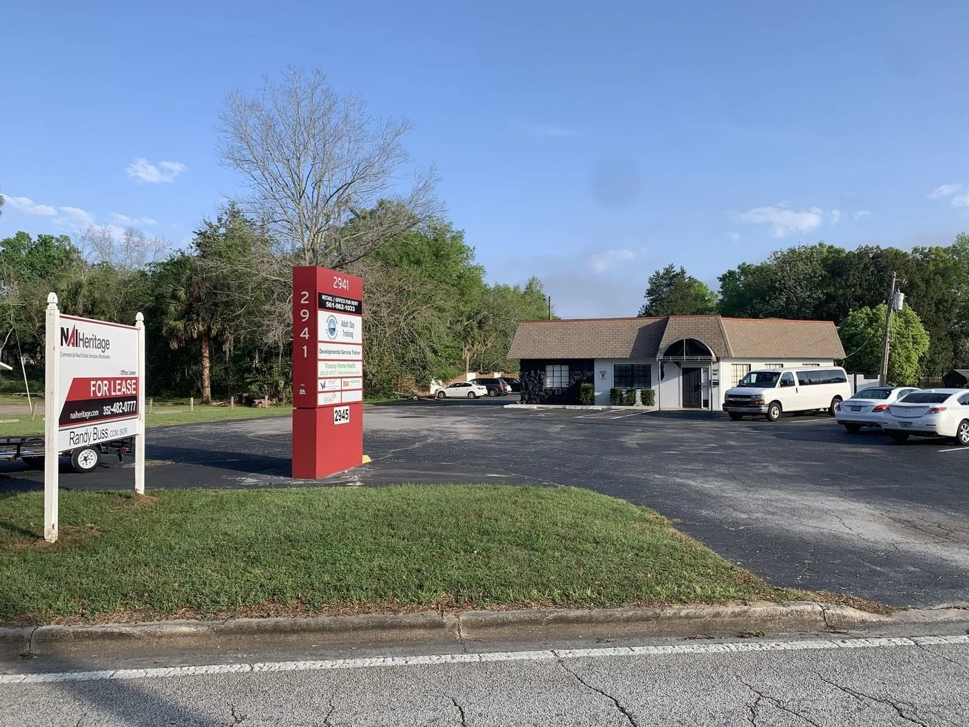 Photo 2 of 2941 NE 3rd St, Ocala, FL 34470