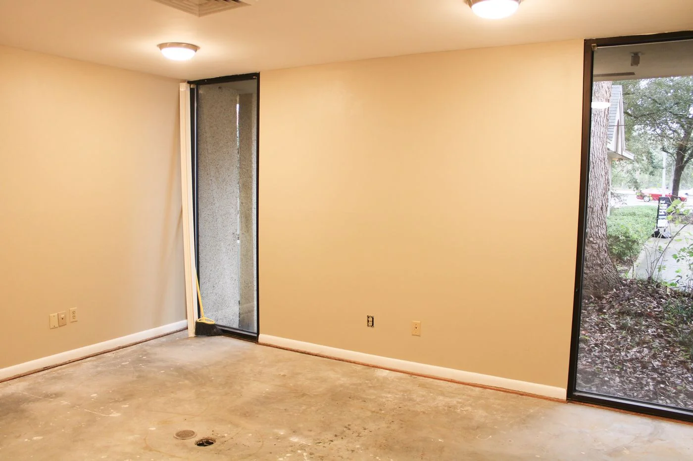 Photo 3 of 4440 Merrimac Ave, Jacksonville, FL 32210