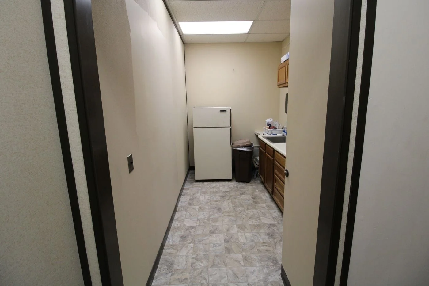 Photo 2 of 1200 Converse St, Longmeadow, MA 01106