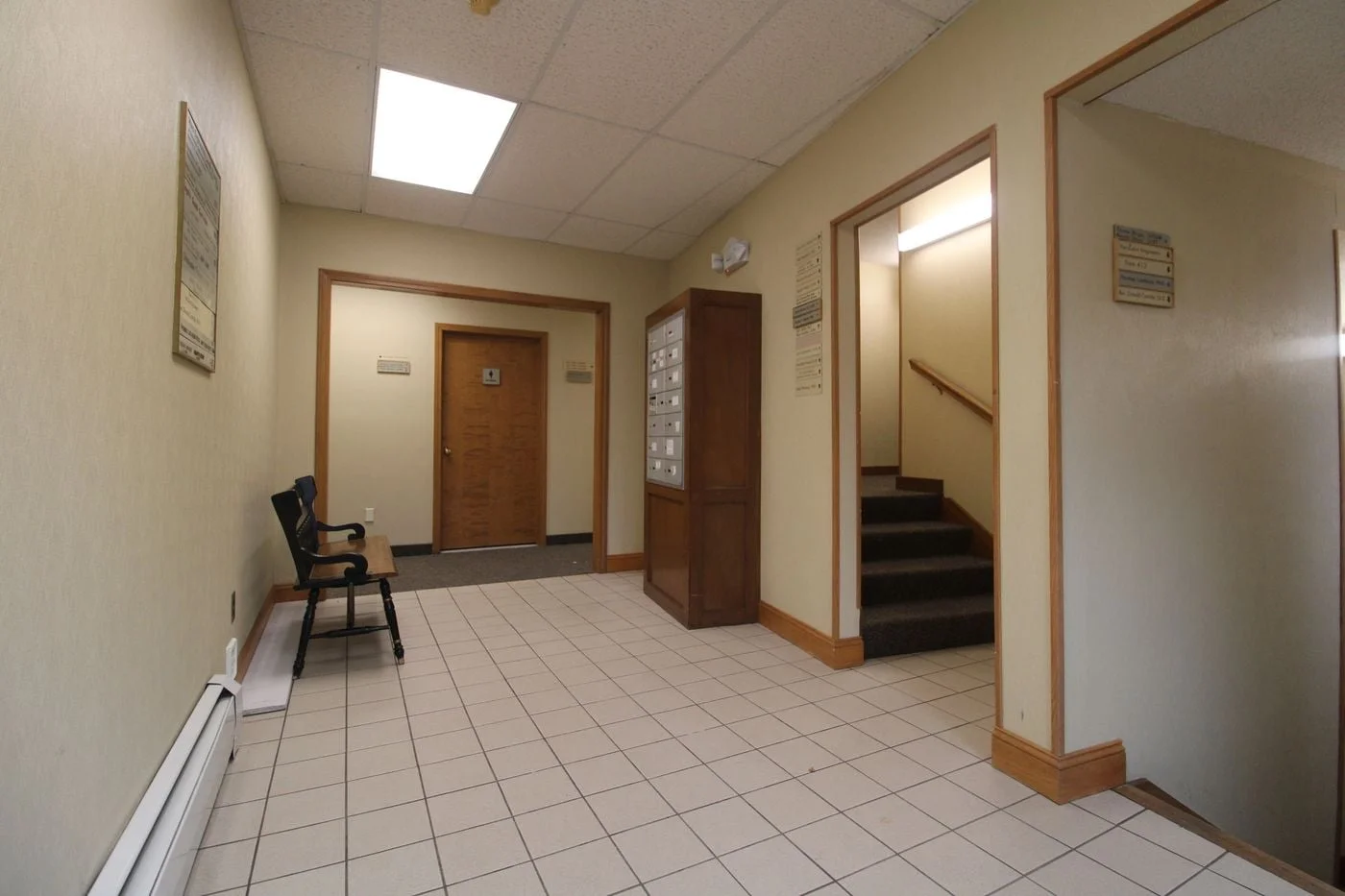 Photo 3 of 1200 Converse St, Longmeadow, MA 01106