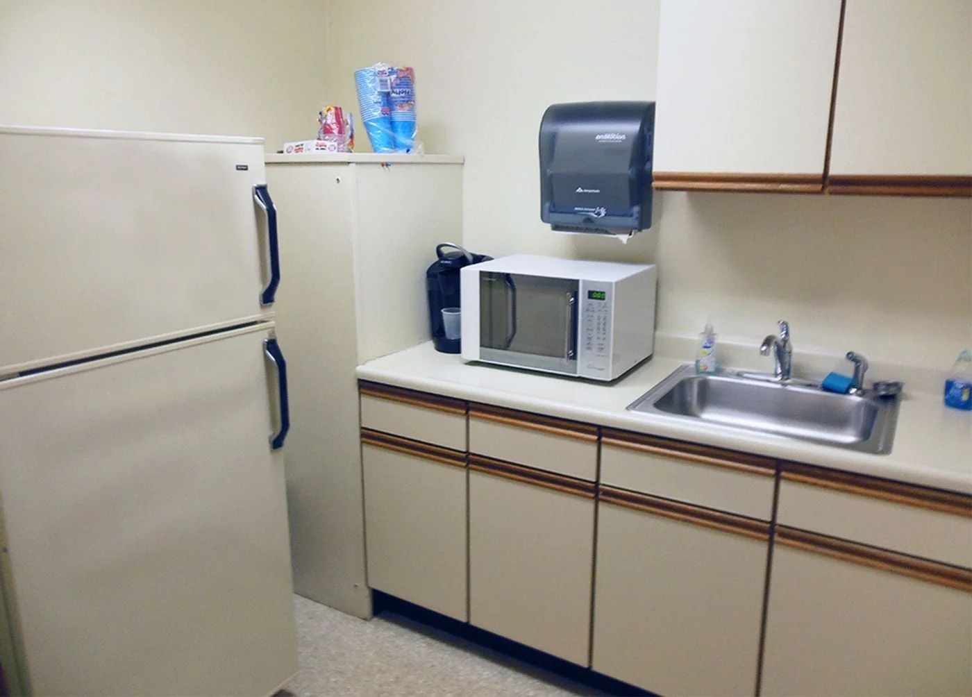 Photo 3 of 2700-2730 W 21st St, Erie, PA 16506