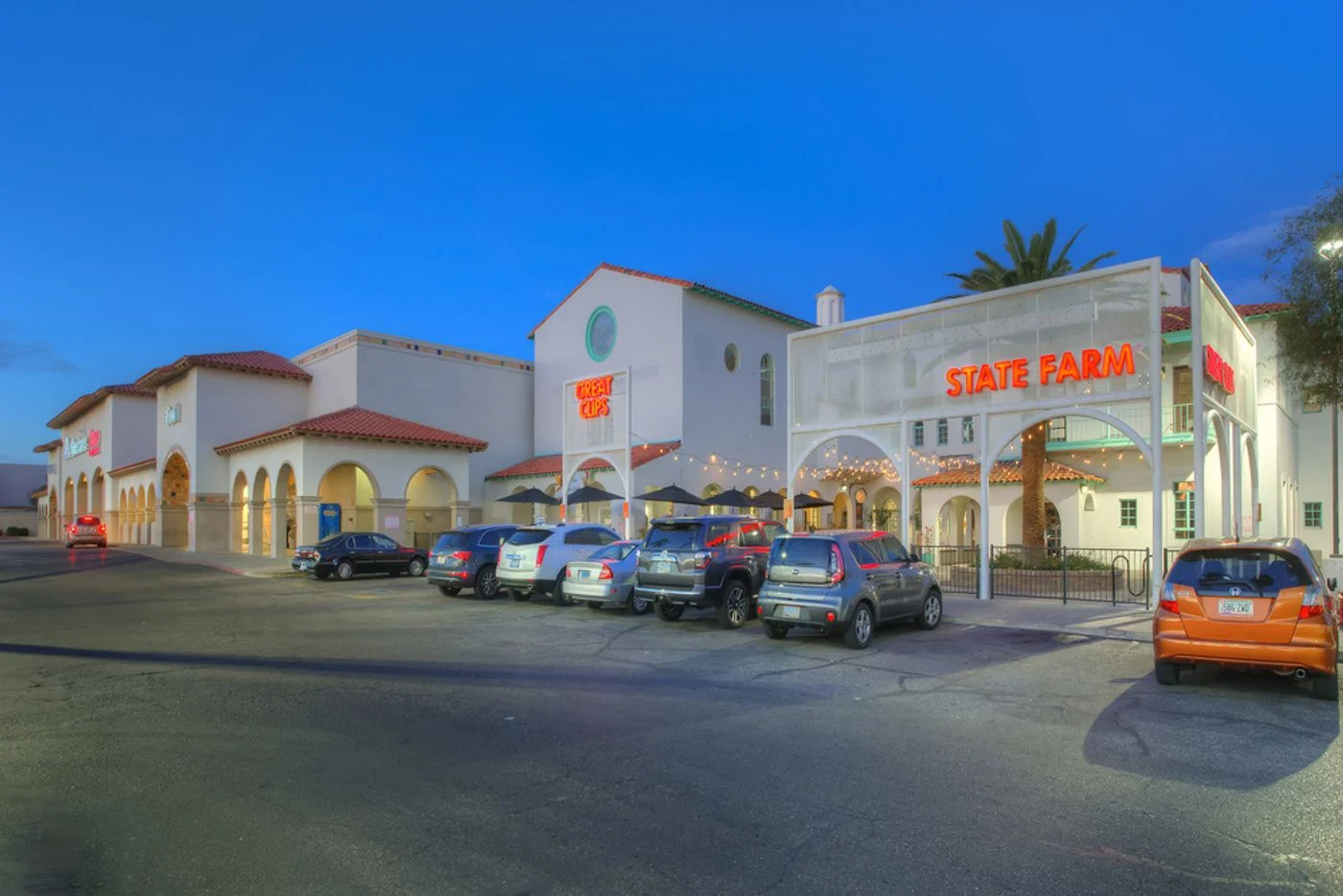 Photo 2 of 1820 W Northern Ave, Phoenix, AZ 85021