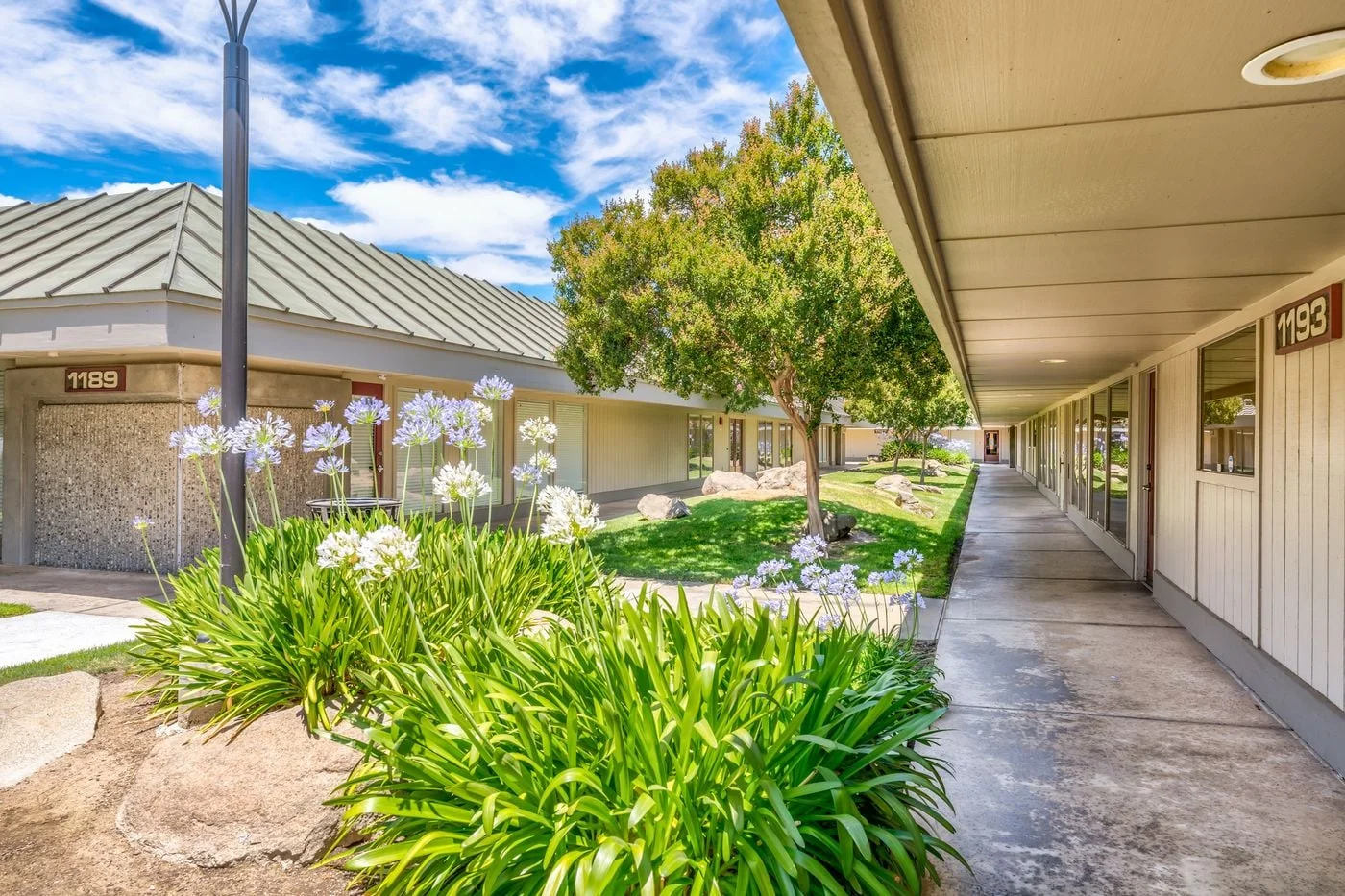 Photo 3 of 1187-1193 E Herndon Ave, Fresno, CA 93720