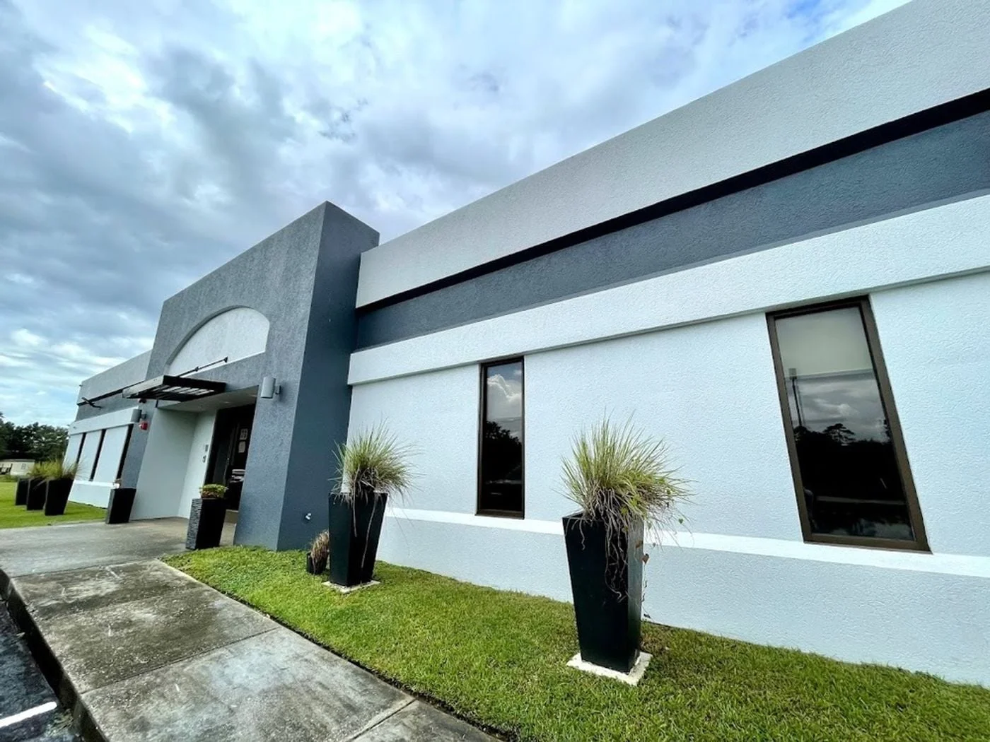 Photo 2 of 8180 Pensacola Blvd, Pensacola, FL 32534