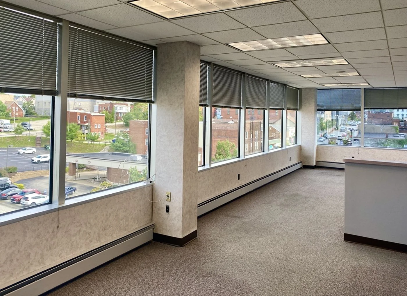 Photo 2 of 90 W Chestnut St, Washington, PA 15301