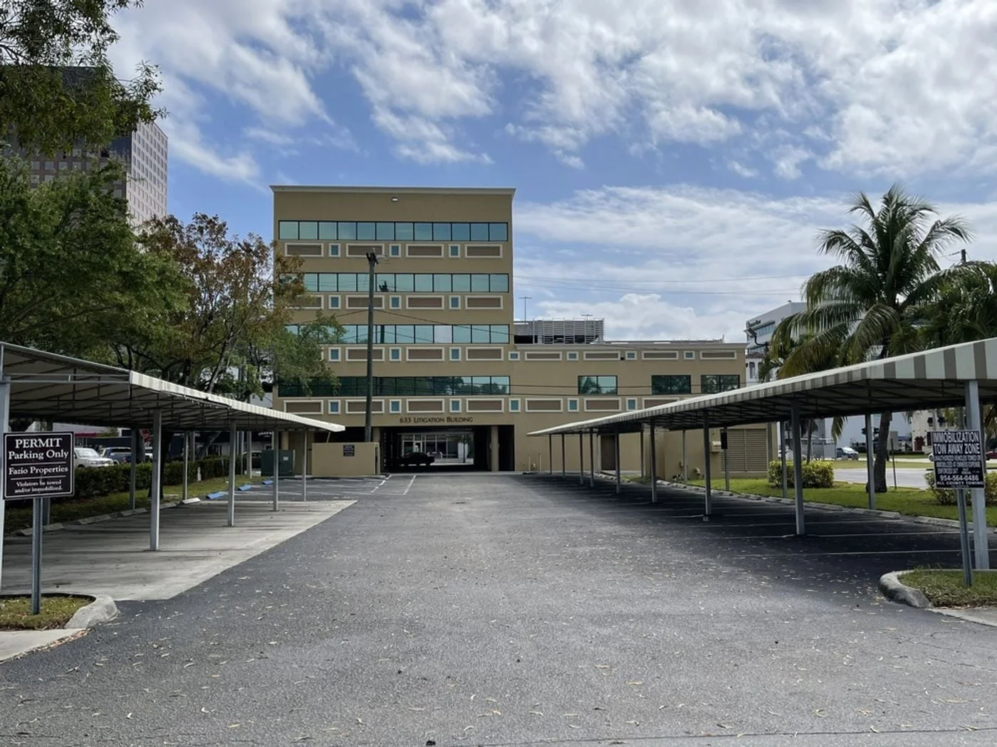 Photo 3 of 633 S Andrews Ave, Fort Lauderdale, FL 33301