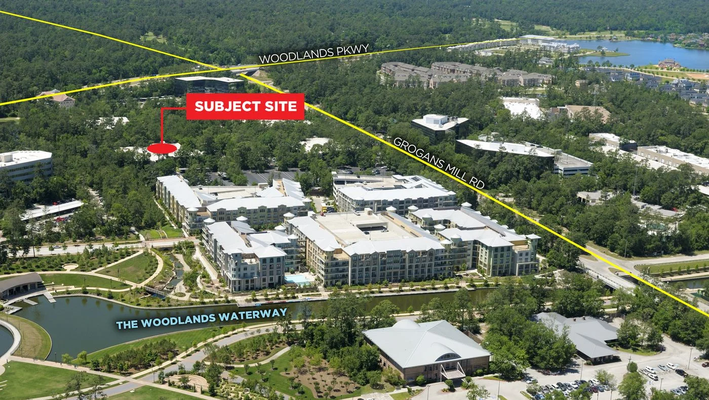 Photo 3 of 2201 Timberloch Pl, The Woodlands, TX 77380