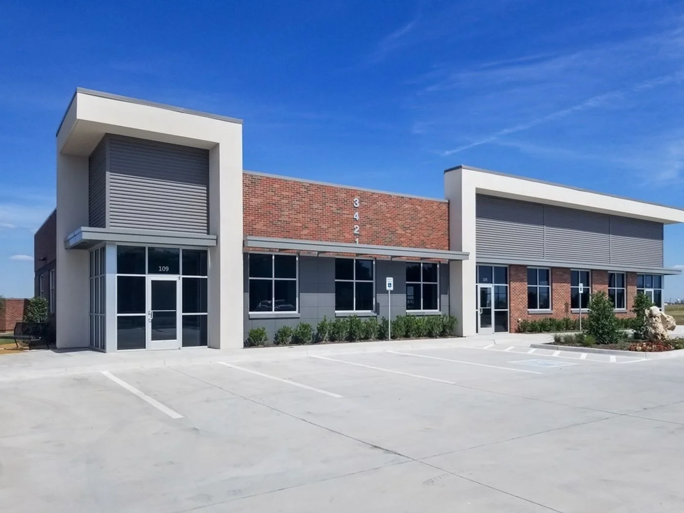 Photo 2 of 3441 24th Ave NW, Norman, OK 73069