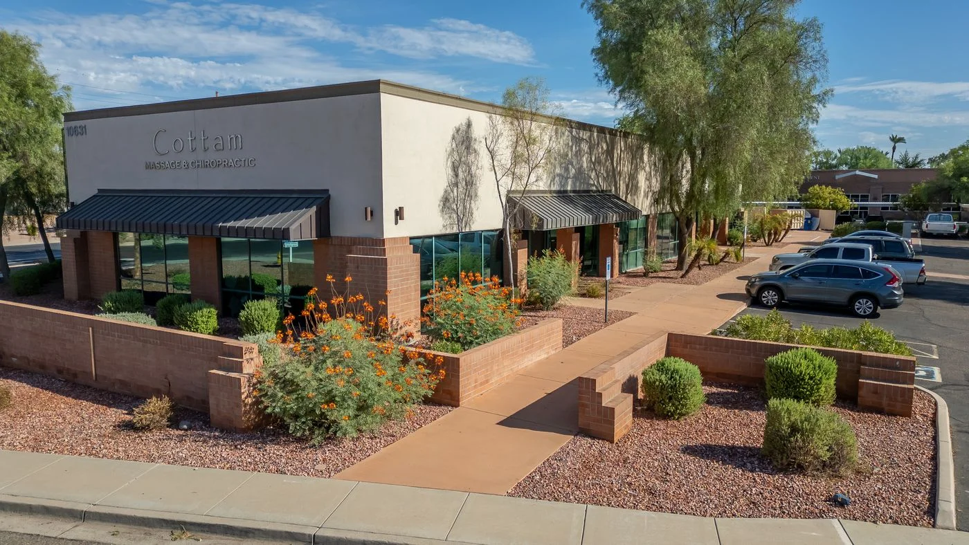 Photo 1 of 10631 S 51st St, Phoenix, AZ 85044