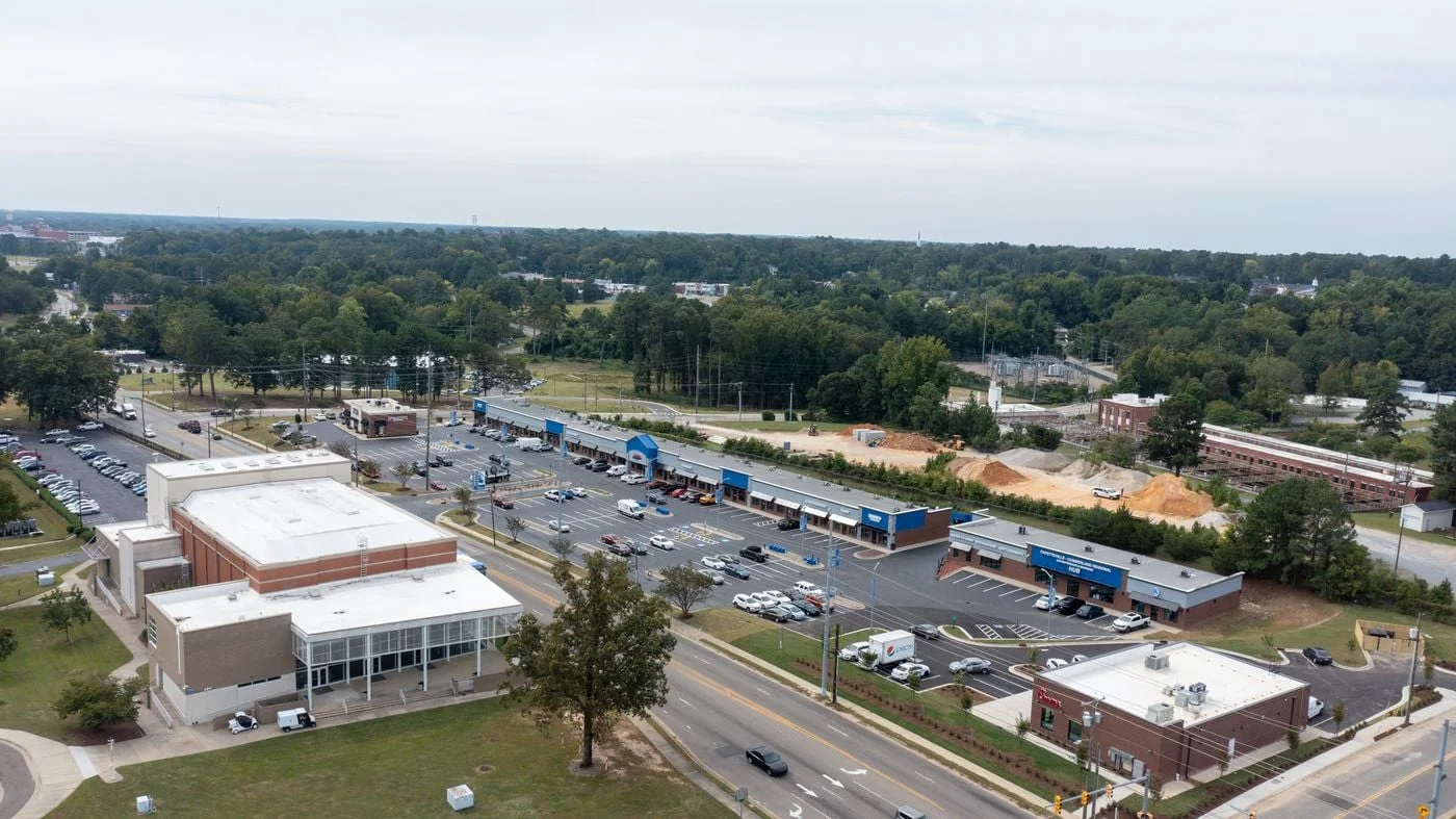 Photo 3 of 1047 Murchison Rd, Fayetteville, NC 28301