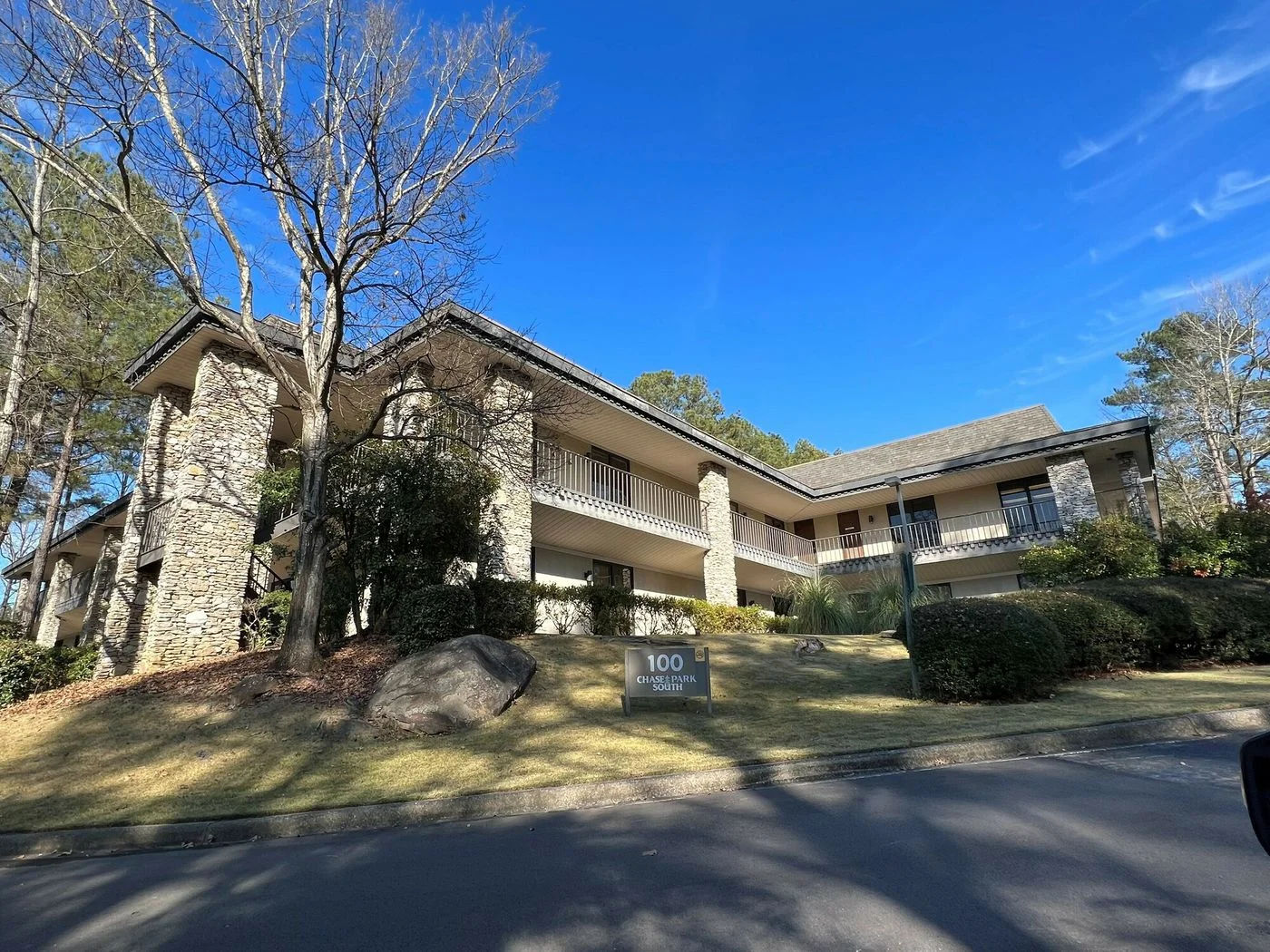 Photo 2 of 100 200 400 500 Chase Park South, Birmingham, AL 35244