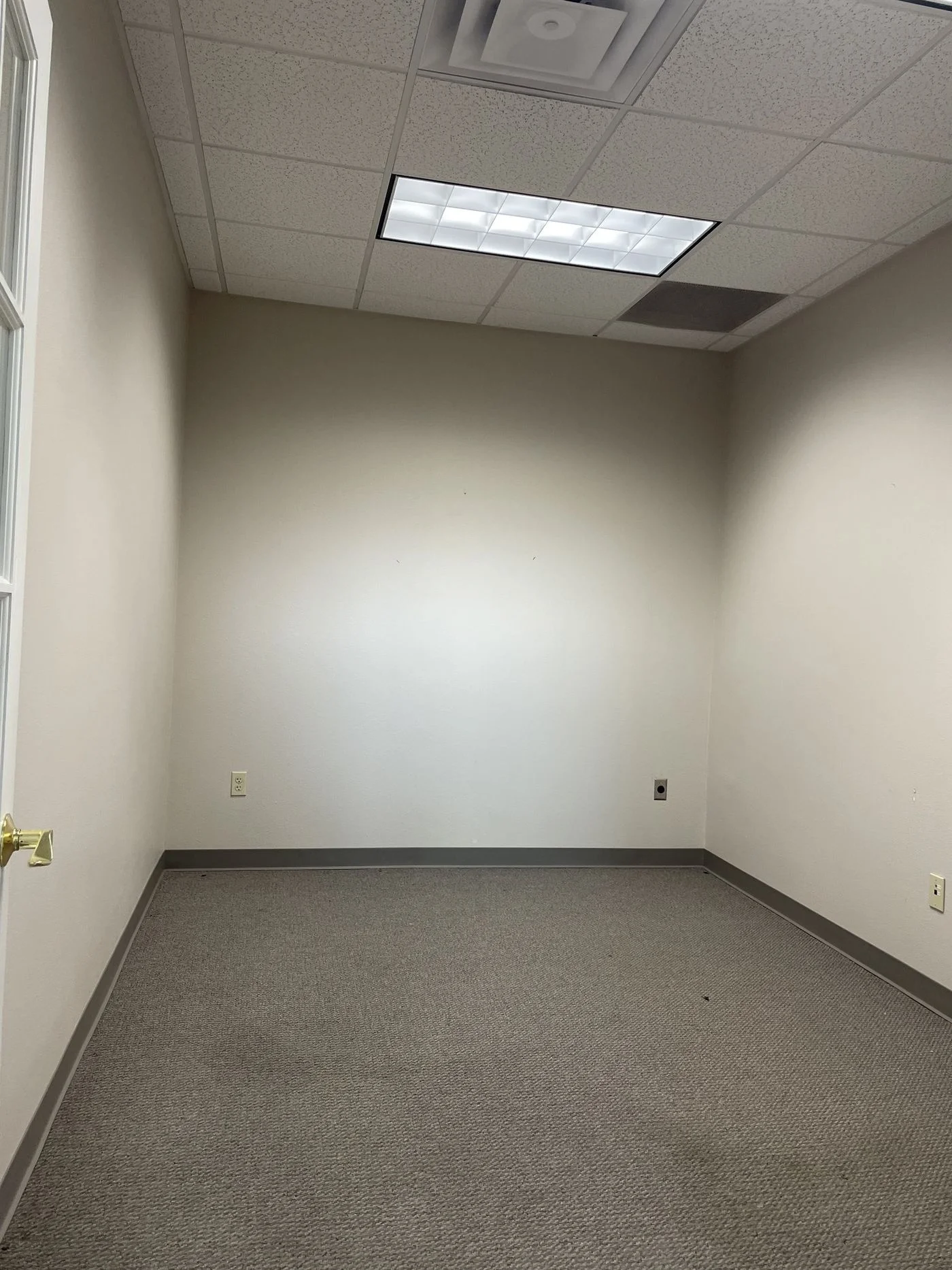 Photo 2 of 2343 N Main St, Pearland, TX 77581