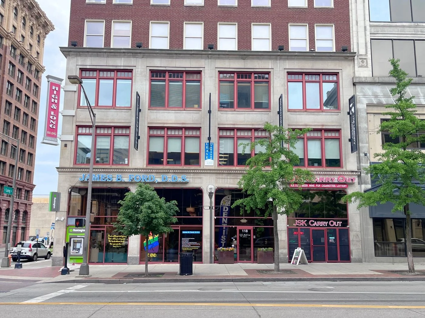 Photo 2 of 5 E Long St, Columbus, OH 43215