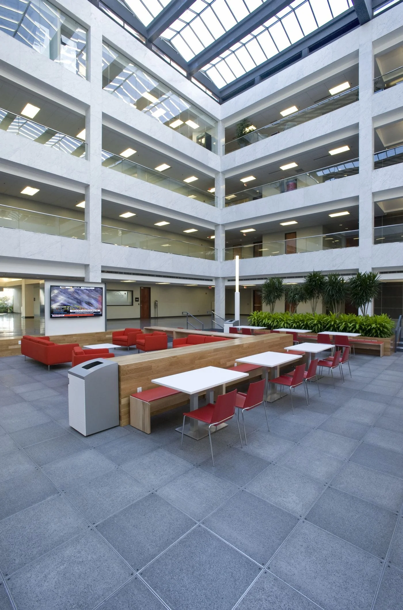 Photo 2 of 11500 N Ambassador Dr, Kansas City, MO 64153