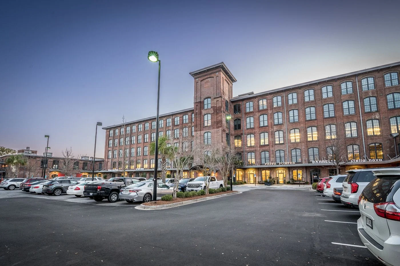 Photo 2 of 701 E Bay St, Charleston, SC 29403