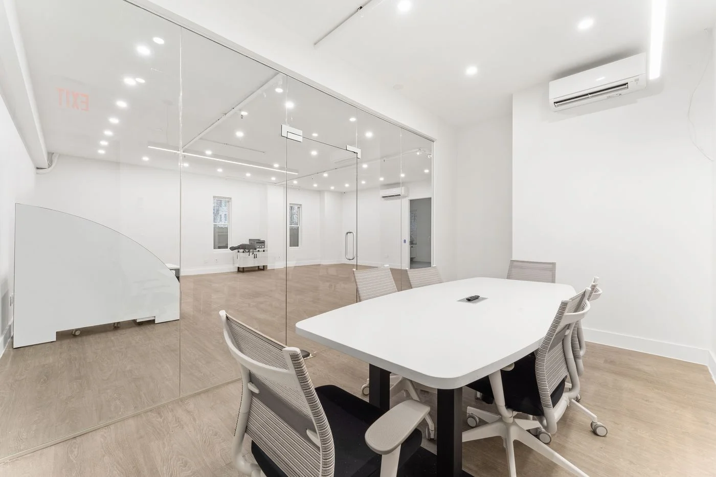 Photo 2 of 98 Tompkins Ave, Brooklyn, NY 11206