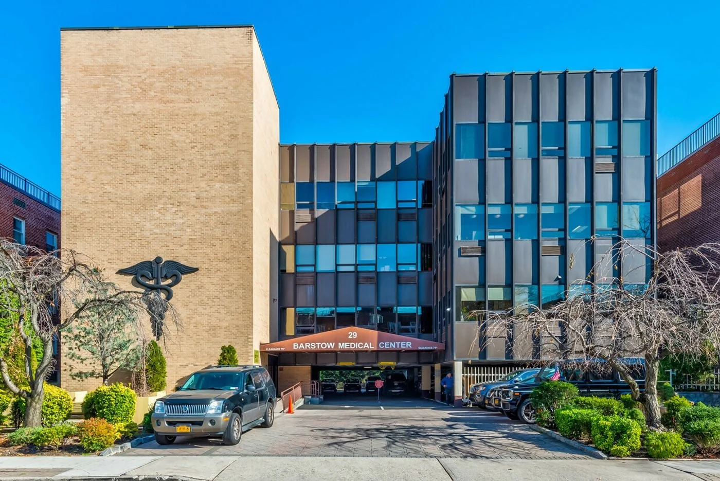 Photo 1 of 29 Barstow Rd, Great Neck, NY 11021