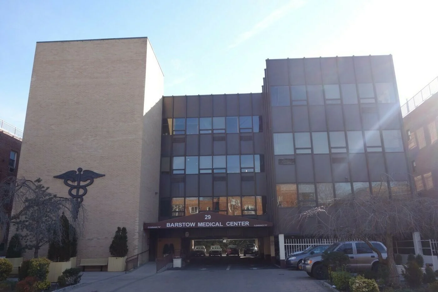 Photo 2 of 29 Barstow Rd, Great Neck, NY 11021