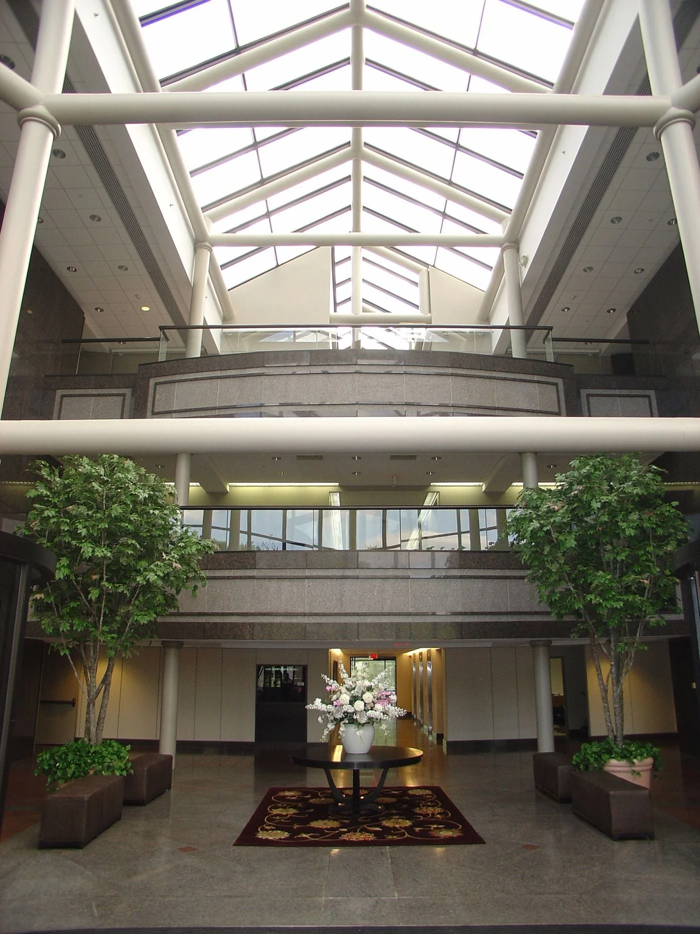 Photo 2 of 1 Maynard Dr, Park Ridge, NJ 07656