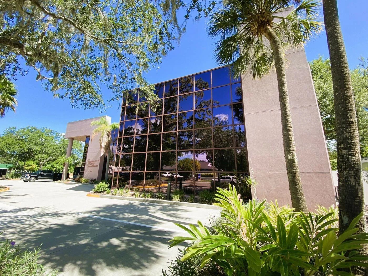 Photo 3 of 401 Manatee Ave E, Bradenton, FL 34208