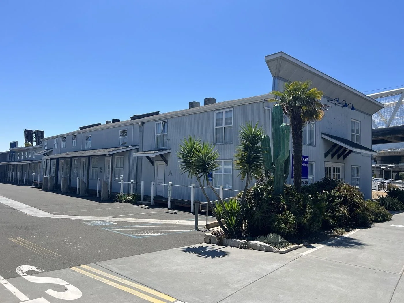 Photo 3 of 12 E Sir Francis Drake Blvd, Larkspur, CA 94939