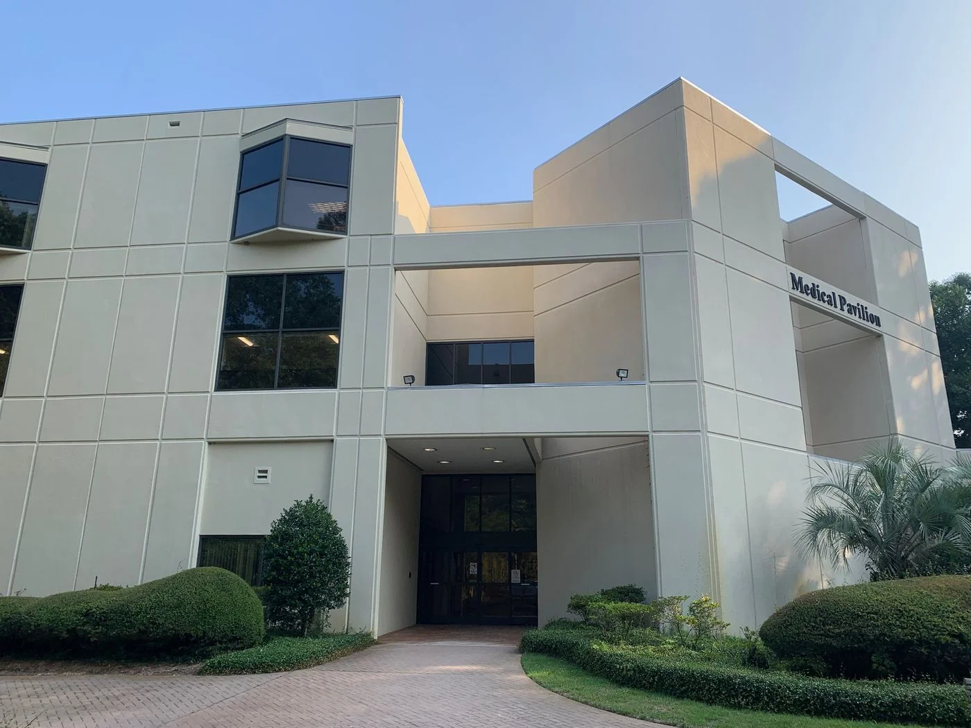 Photo 3 of 25 Hospital Center Blvd, Hilton Head Island, SC 29926