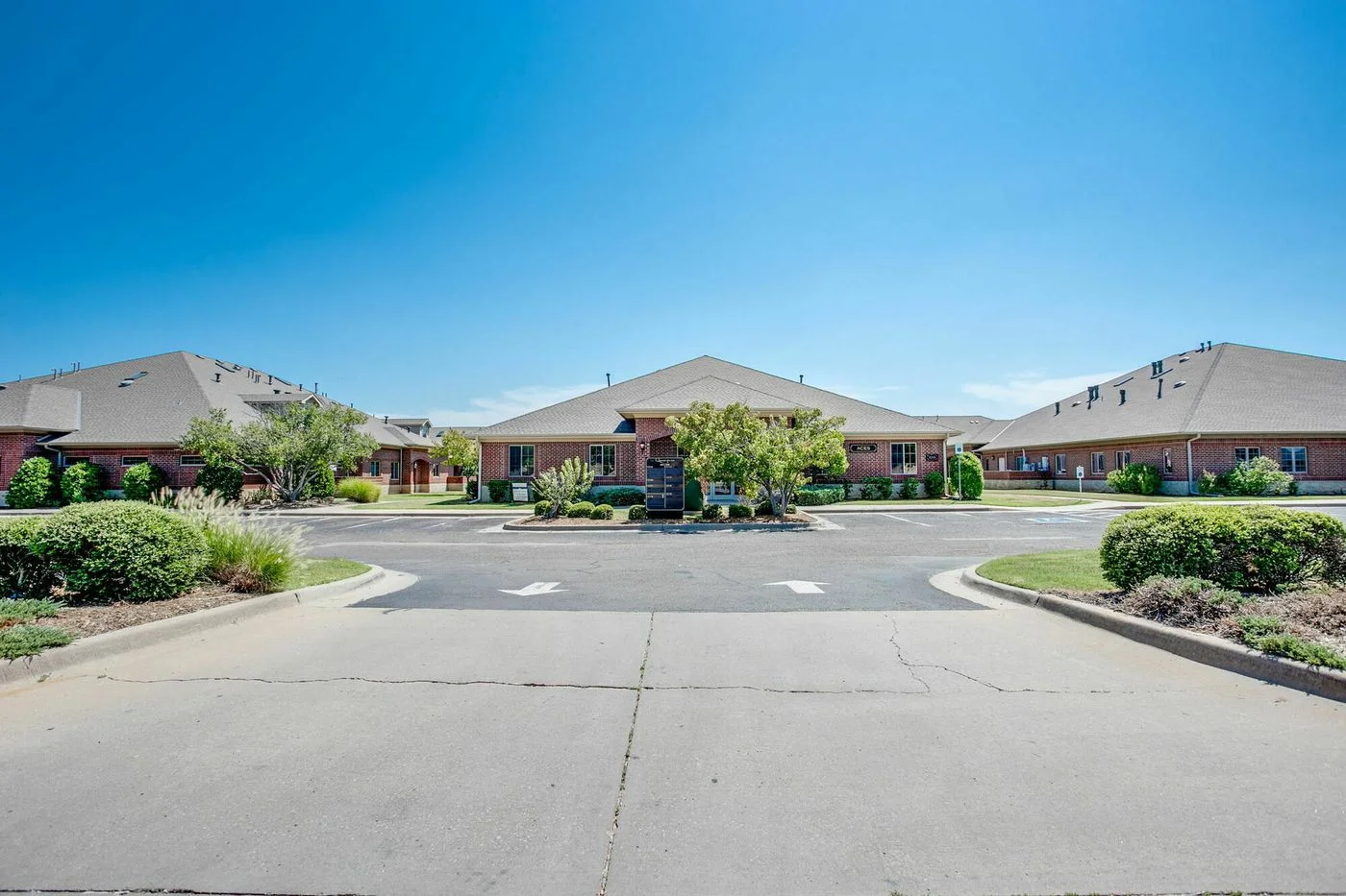 Photo 2 of 1018 24th Ave NW, Norman, OK 73069