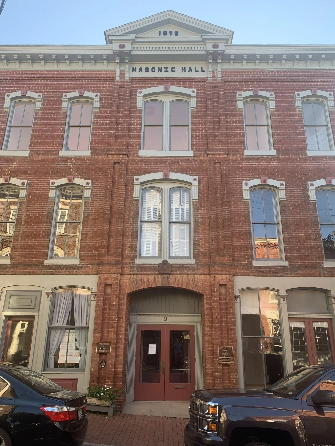 Photo 1 of 7-11 Culpeper St, Warrenton, VA 20186