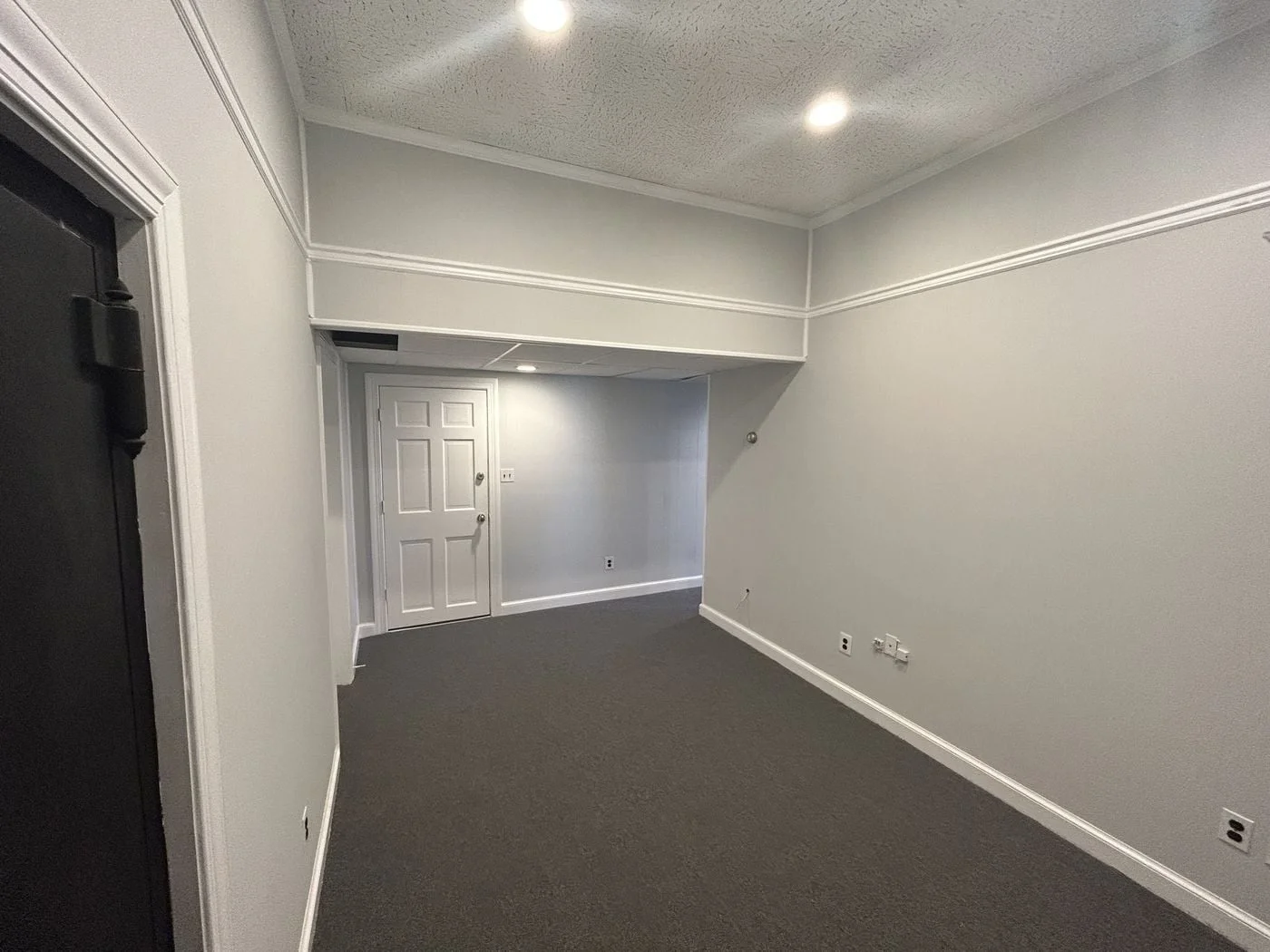 Photo 3 of 7-11 Culpeper St, Warrenton, VA 20186