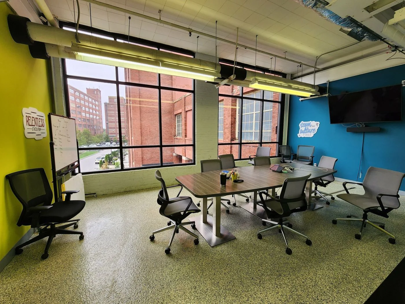 Photo 3 of 540 S Main St, Akron, OH 44311