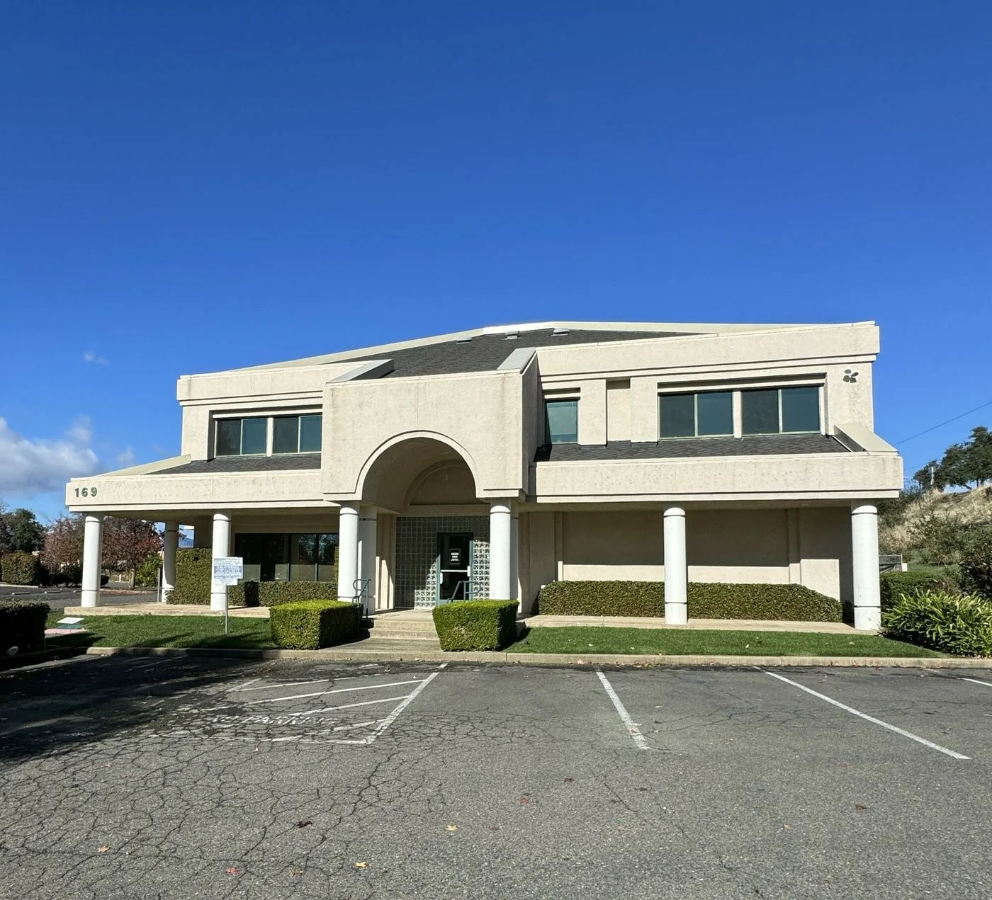 Photo 1 of 169 Hartnell Ave, Redding, CA 96002