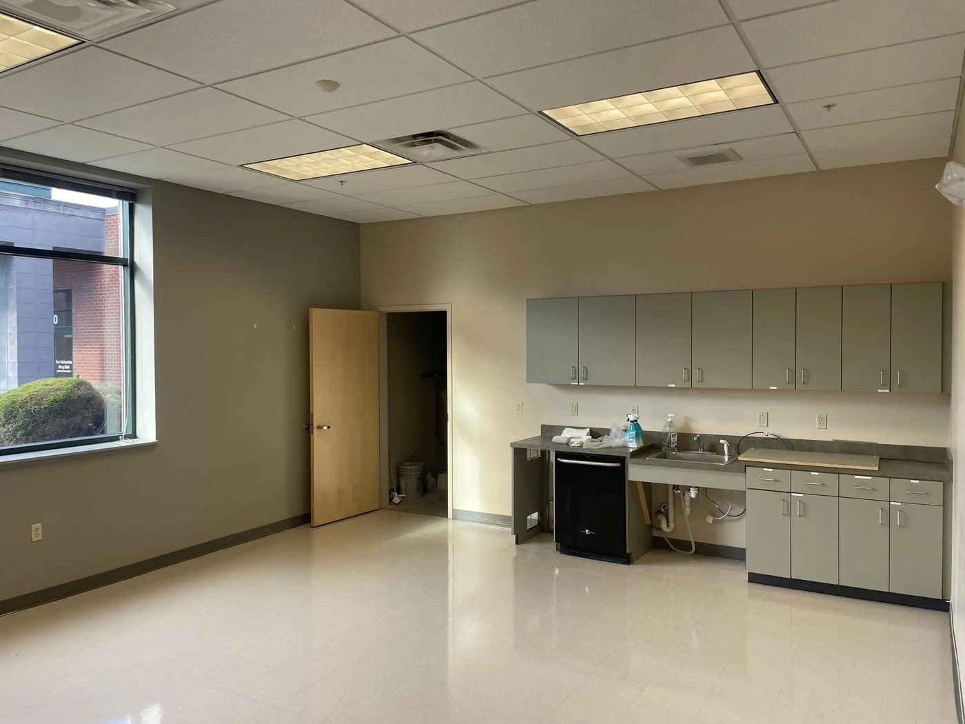 Photo 2 of 179 John Roberts Rd, South Portland, ME 04106